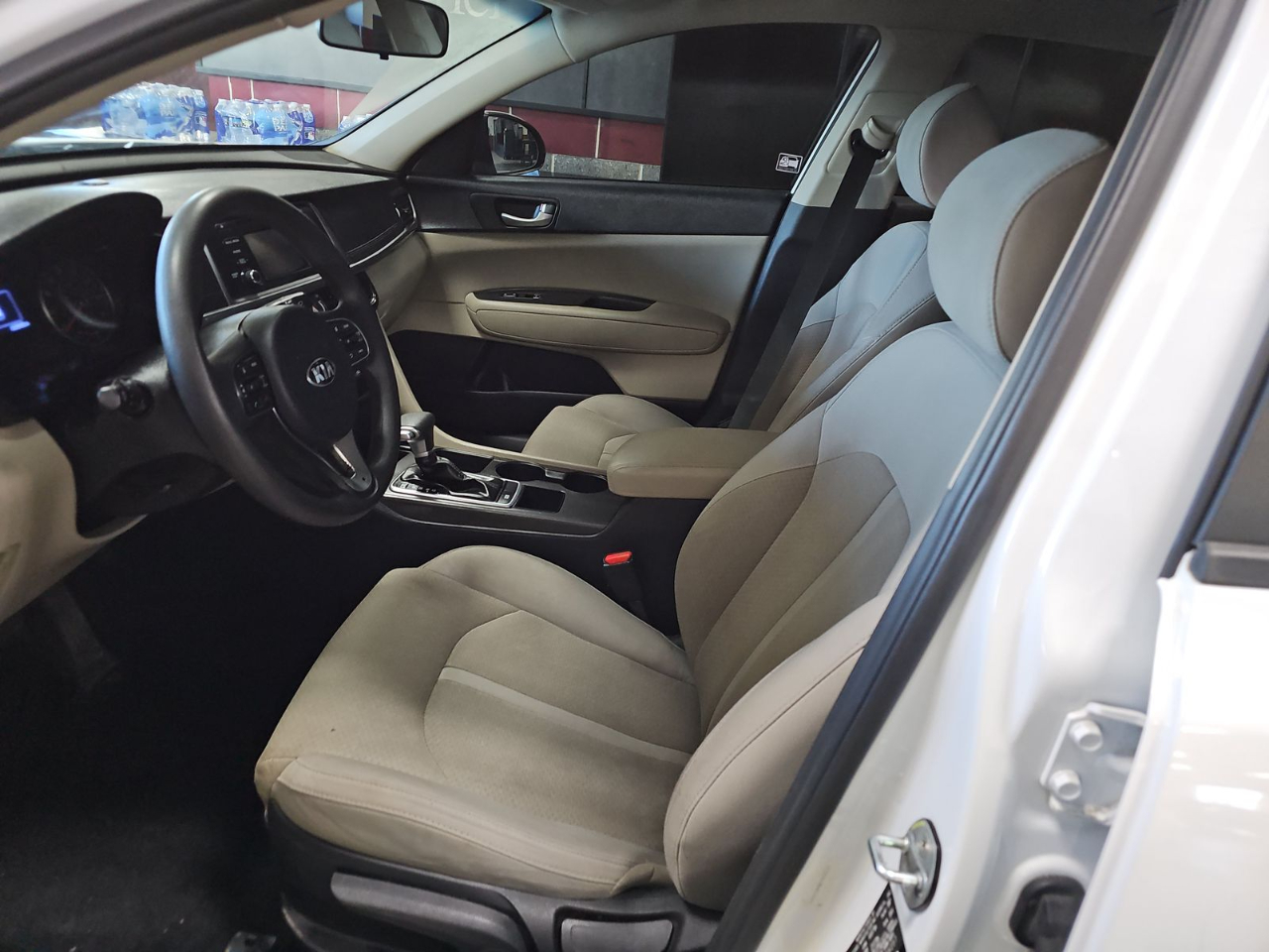 Kia Optima LX 4D Sedan 2017 Kia Optima LX 4D Sedan 2017