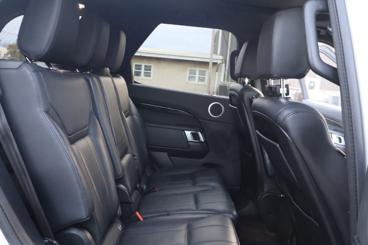 Land Rover Discovery SE 2019 Land Rover Discovery SE 2019