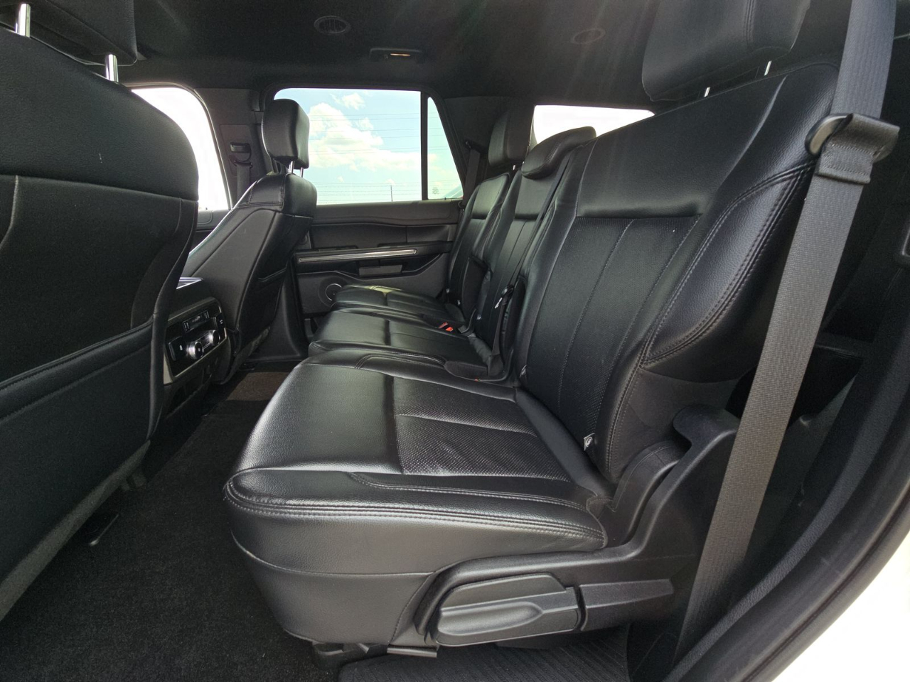 Ford Expedition XLT 4WD 2019 Ford Expedition XLT 4WD 2019