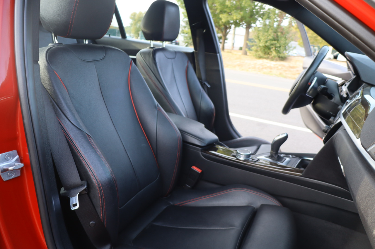 BMW 3-Series 330i 4D Sedan 2017 BMW 3-Series 330i 4D Sedan 2017