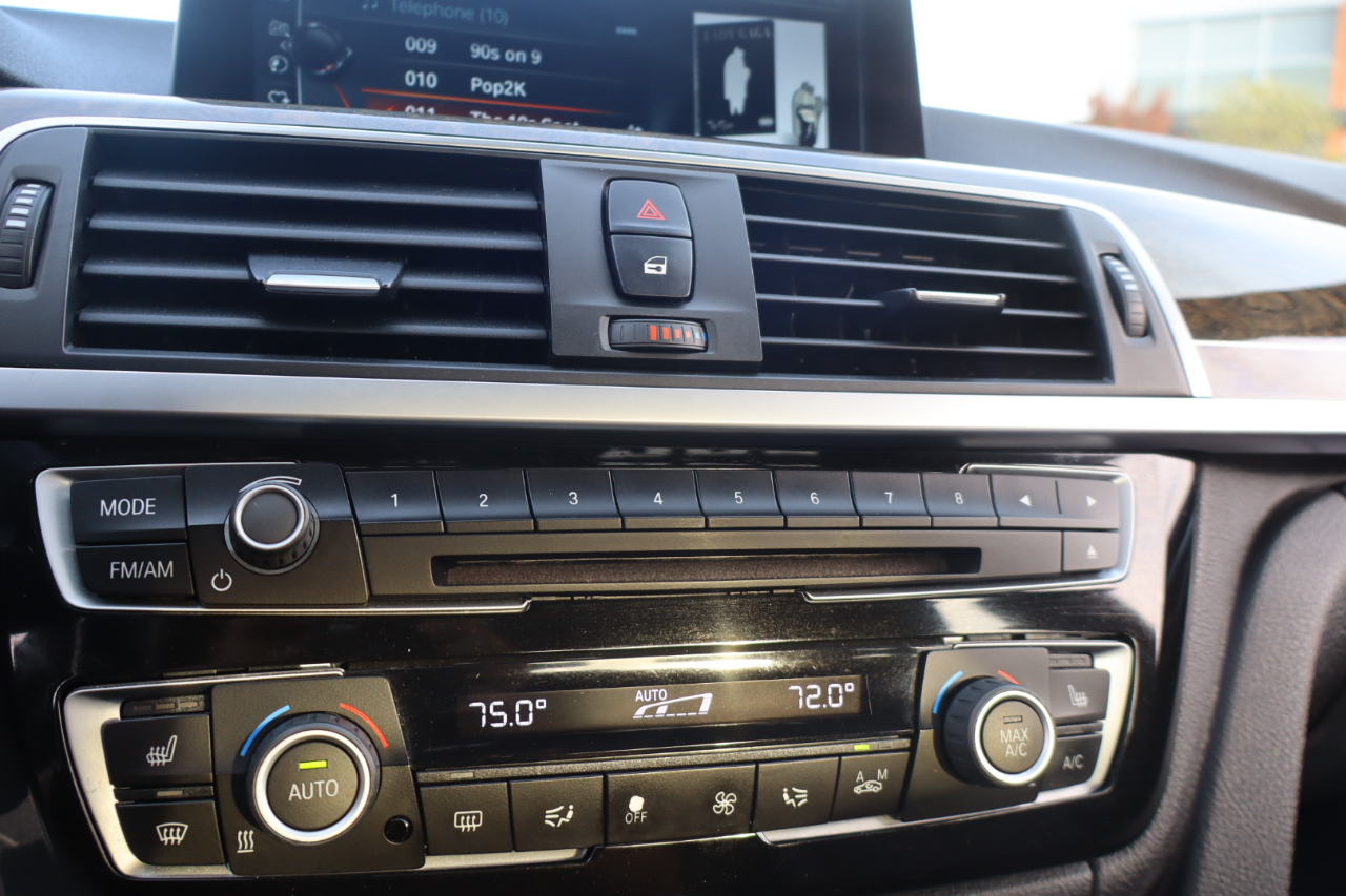 BMW 3-Series 330i 4D Sedan 2017 BMW 3-Series 330i 4D Sedan 2017