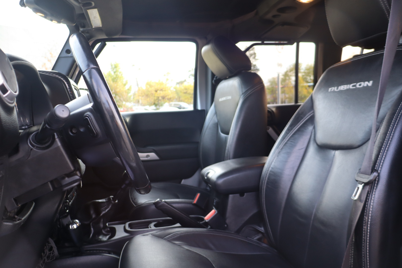 Jeep Wrangler Unlimited Rubicon 4WD 2015 Jeep Wrangler Unlimited Rubicon 4WD 2015