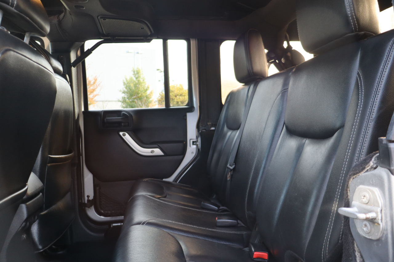 Jeep Wrangler Unlimited Rubicon 4WD 2015 Jeep Wrangler Unlimited Rubicon 4WD 2015