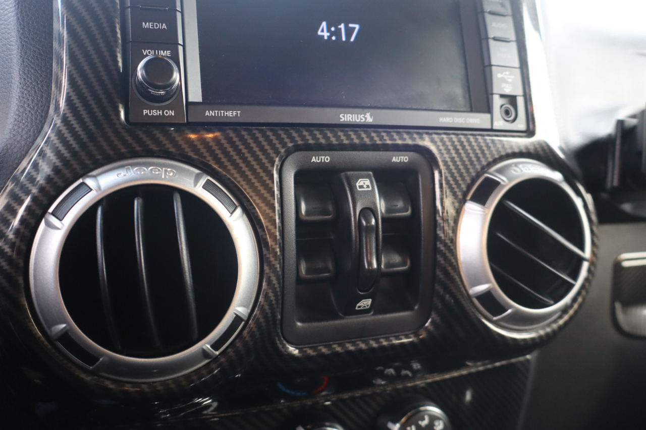 Jeep Wrangler Unlimited Rubicon 4WD 2015 Jeep Wrangler Unlimited Rubicon 4WD 2015