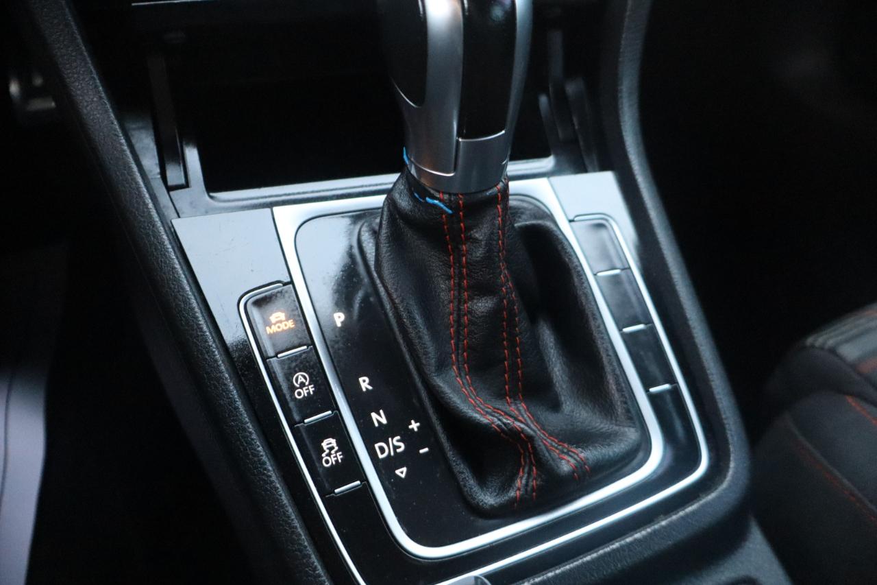 Volkswagen Golf GTI S 6A 4-Door 2018