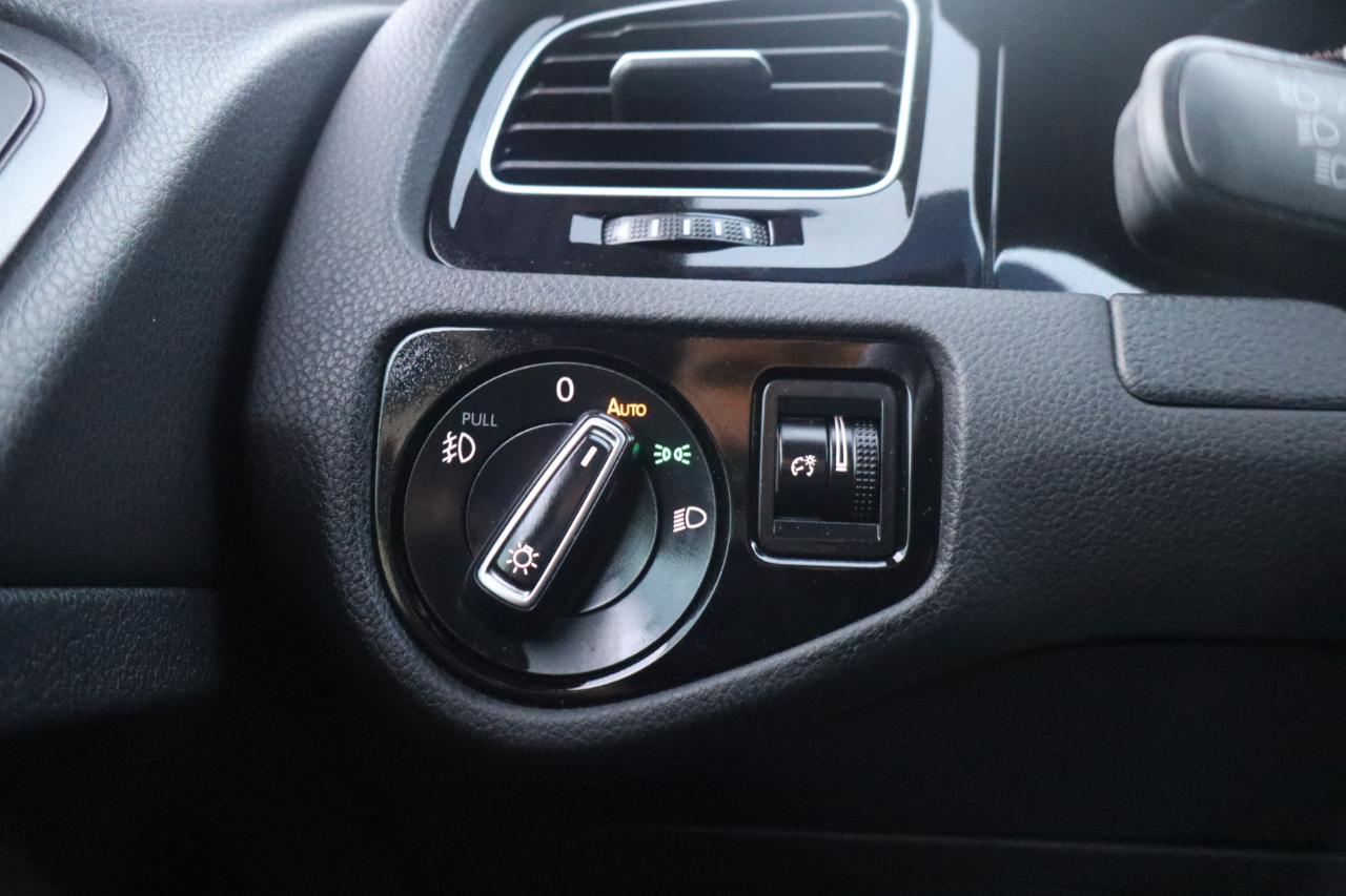 Volkswagen Golf GTI S 6A 4-Door 2018