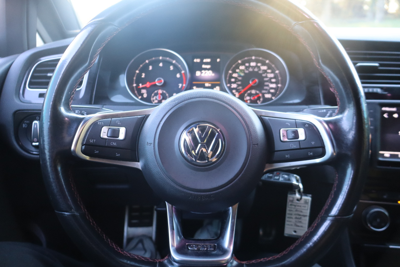 Volkswagen GTI S 6A 4-Door 2016