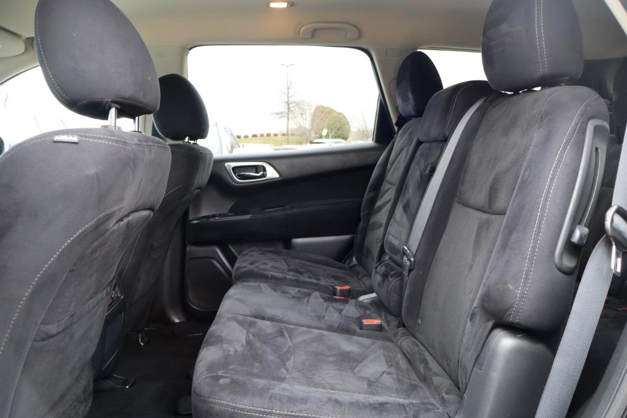 Nissan Pathfinder S 4WD 2015