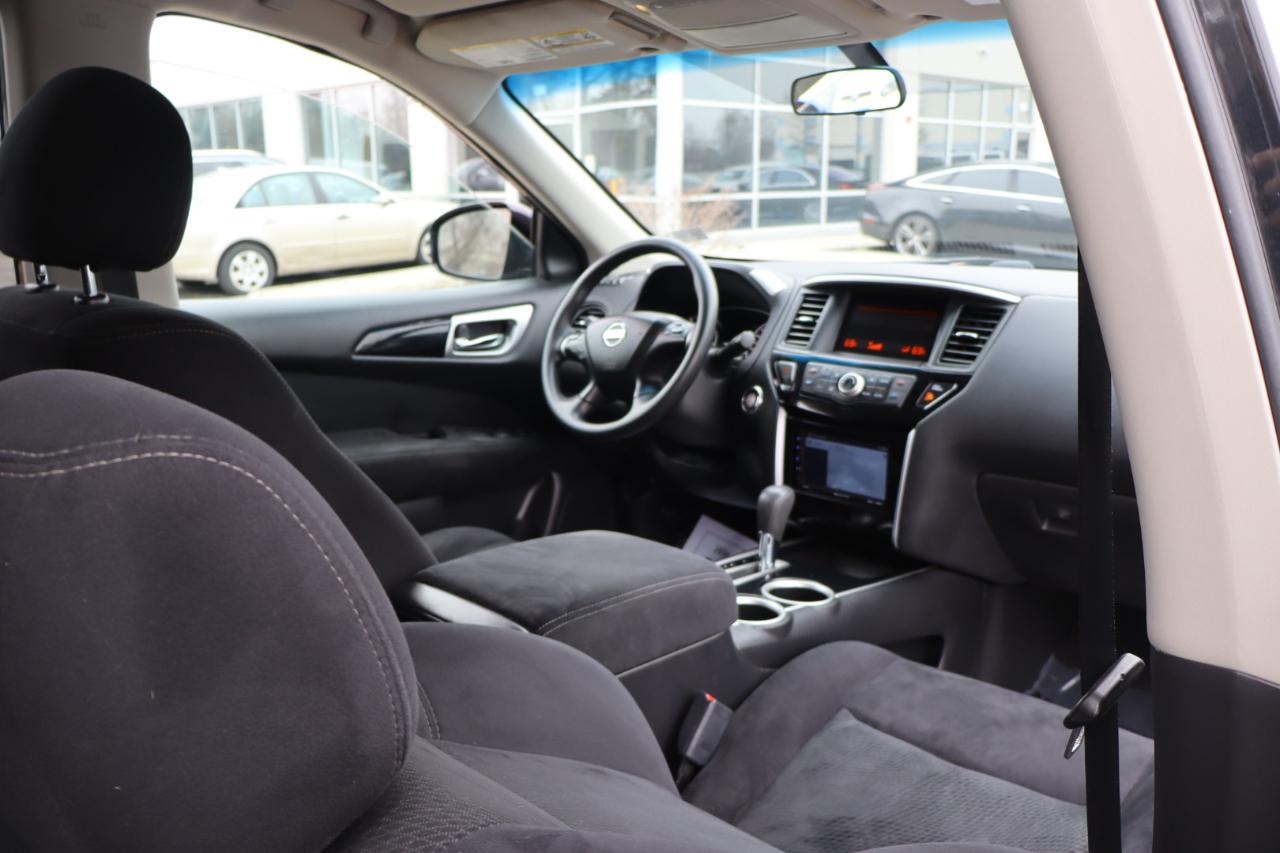 Nissan Pathfinder S 4WD 2015