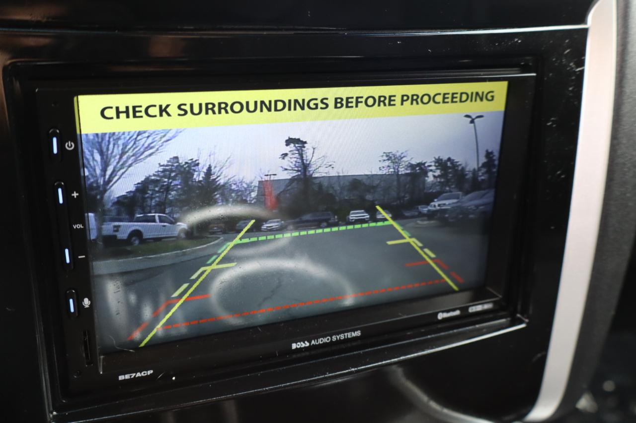 Nissan Pathfinder S 4WD 2015