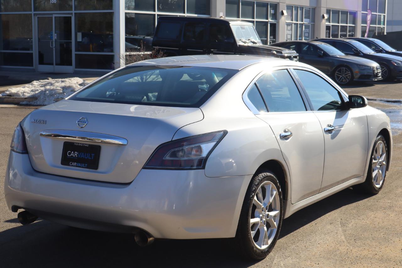 Nissan Maxima SV 4D Sedan 2012