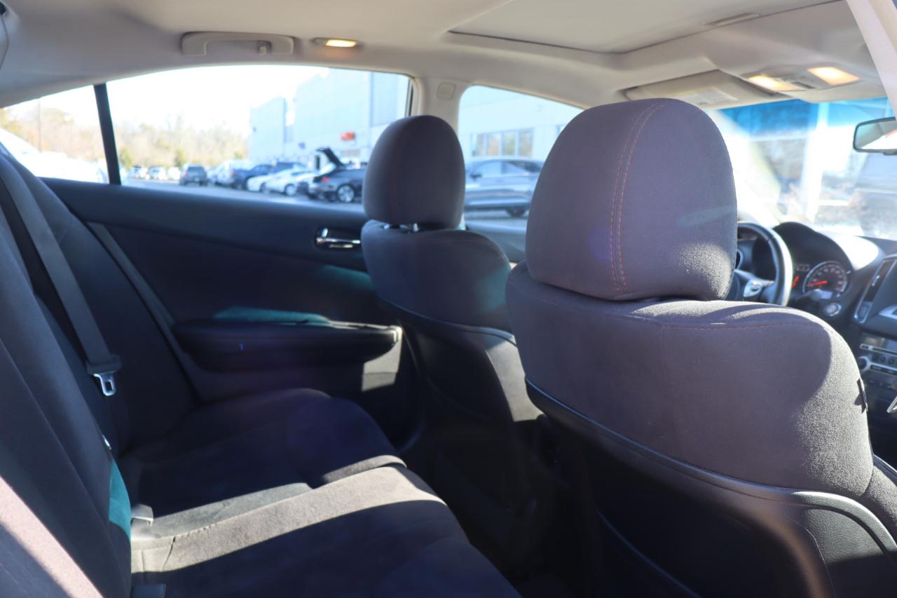 Nissan Maxima SV 4D Sedan 2012