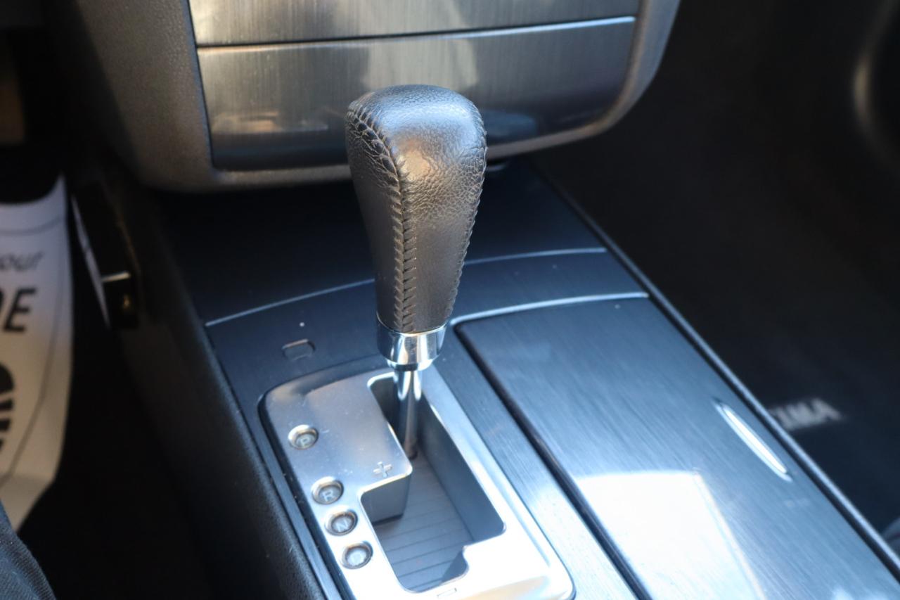 Nissan Maxima SV 4D Sedan 2012