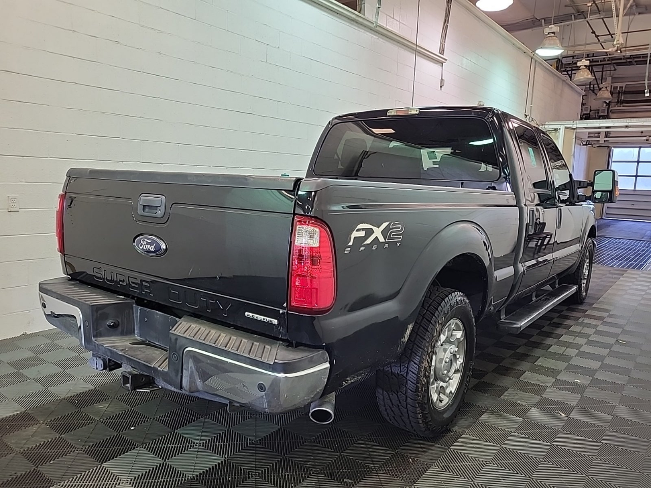 2016 Ford F-250 XLT photo 3