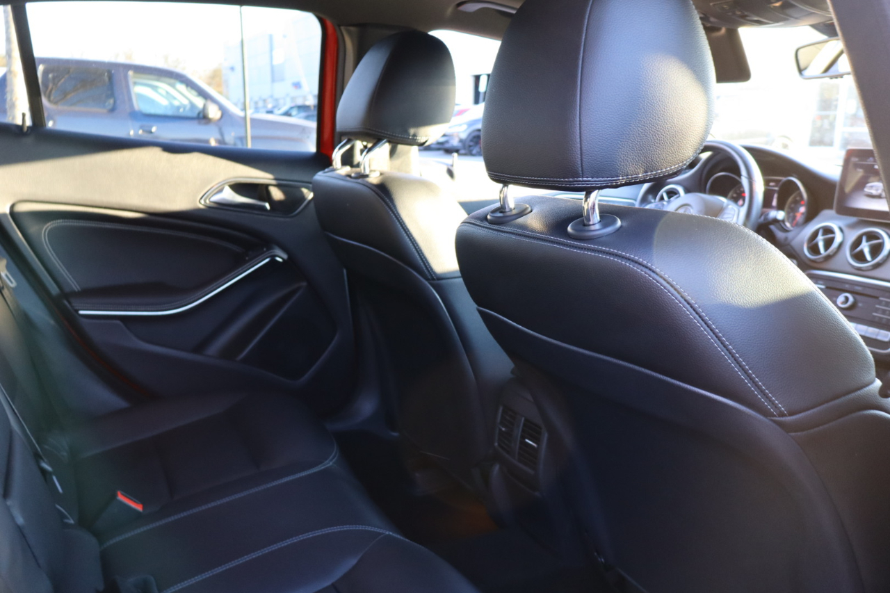 Mercedes-Benz GLA-Class GLA250 4MATIC 2019