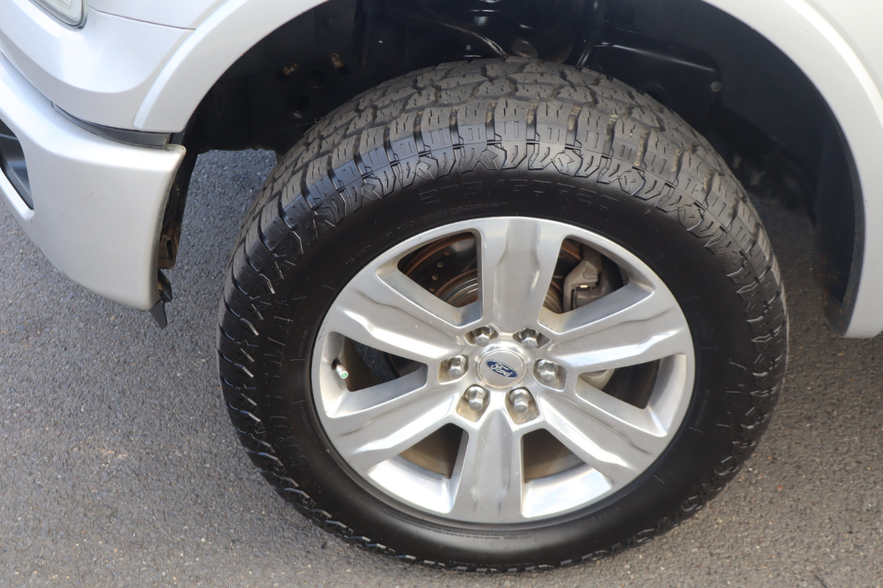 Ford F-150 Platinum SuperCrew 5.5-ft. Bed 4WD 2016