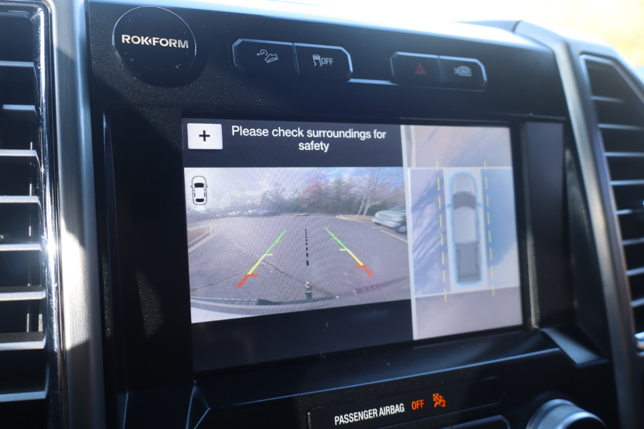 Ford F-150 Platinum SuperCrew 5.5-ft. Bed 4WD 2016