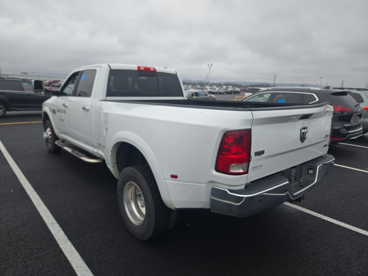2012 Ram 3500 Laramie photo 2