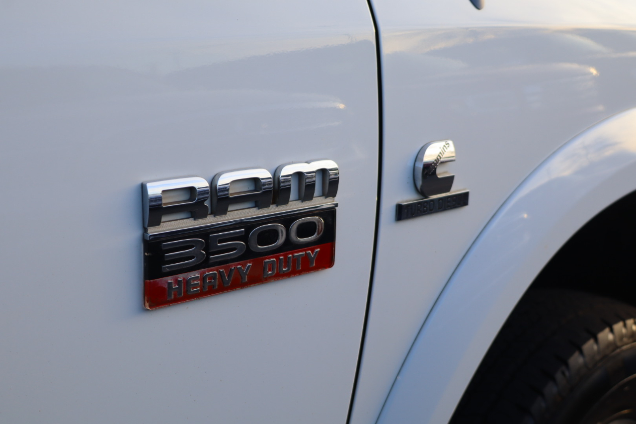 RAM 3500 Laramie Crew Cab LWB 4WD DRW 2012