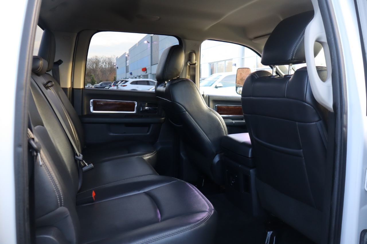 RAM 3500 Laramie Crew Cab LWB 4WD DRW 2012