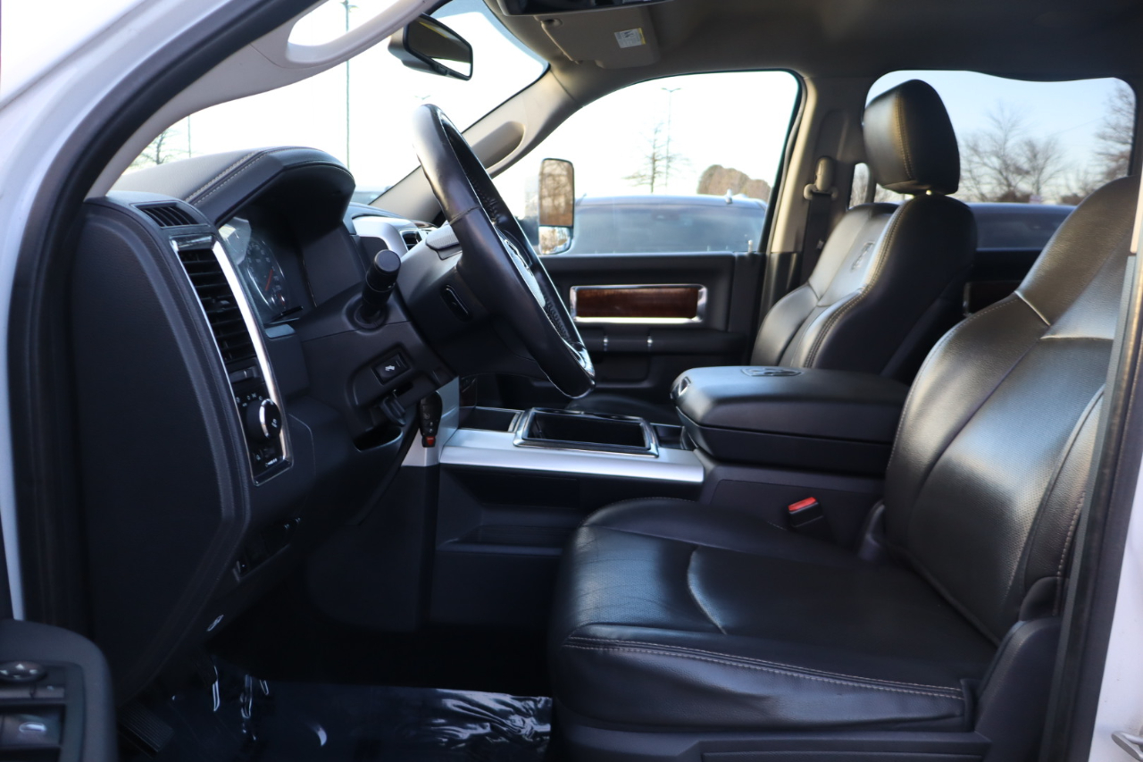 RAM 3500 Laramie Crew Cab LWB 4WD DRW 2012