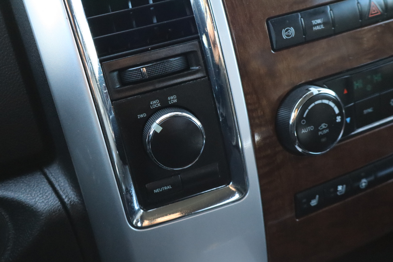 RAM 3500 Laramie Crew Cab LWB 4WD DRW 2012