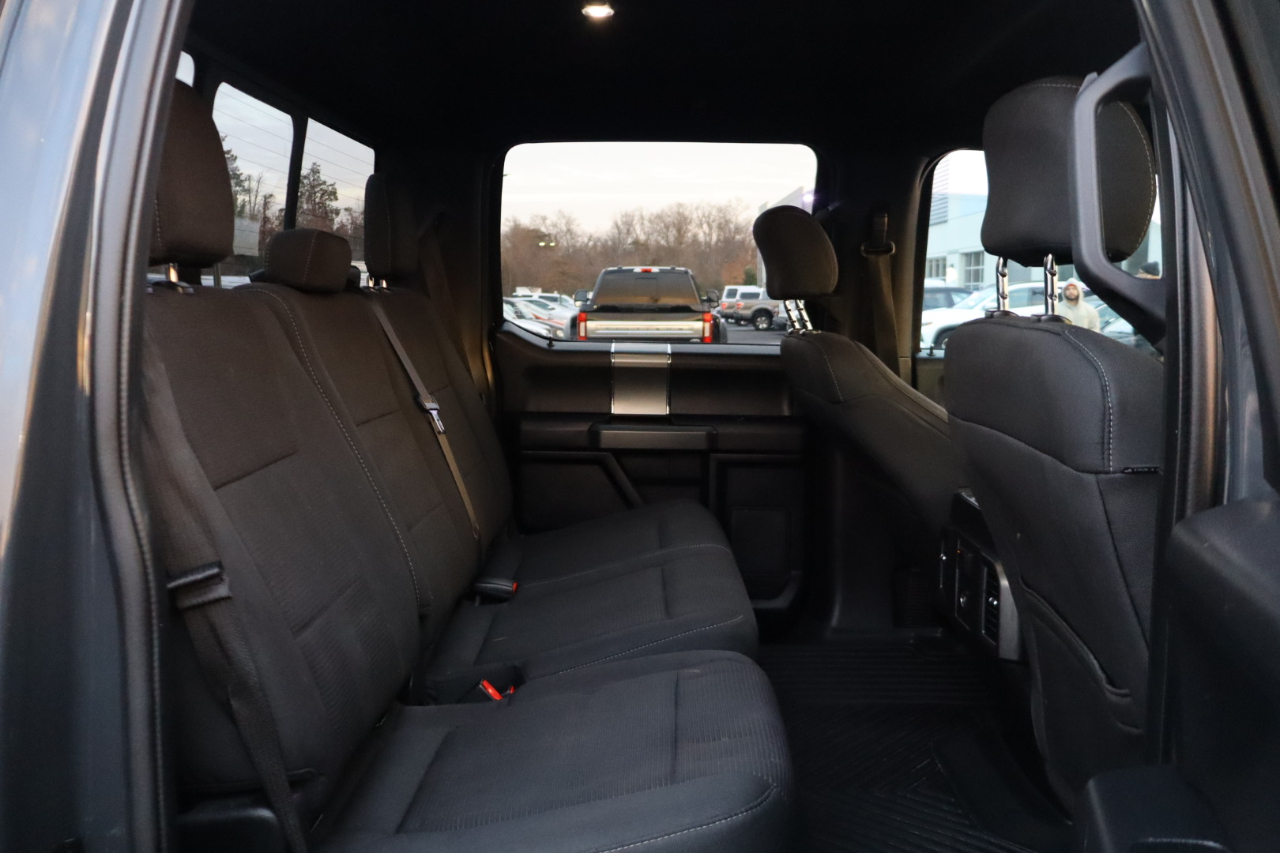 Ford F-150 XLT SuperCrew 4WD 2016