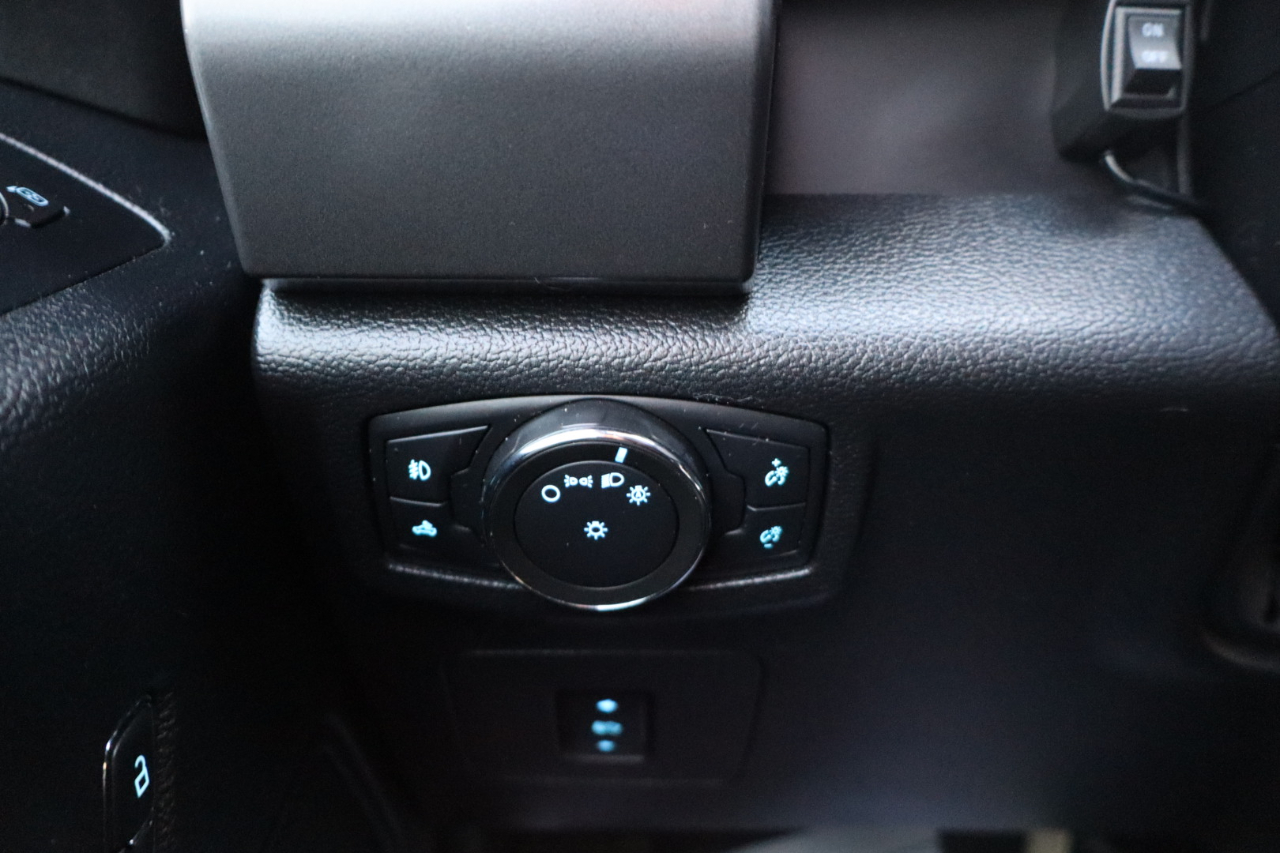 Ford F-150 XLT SuperCrew 4WD 2016