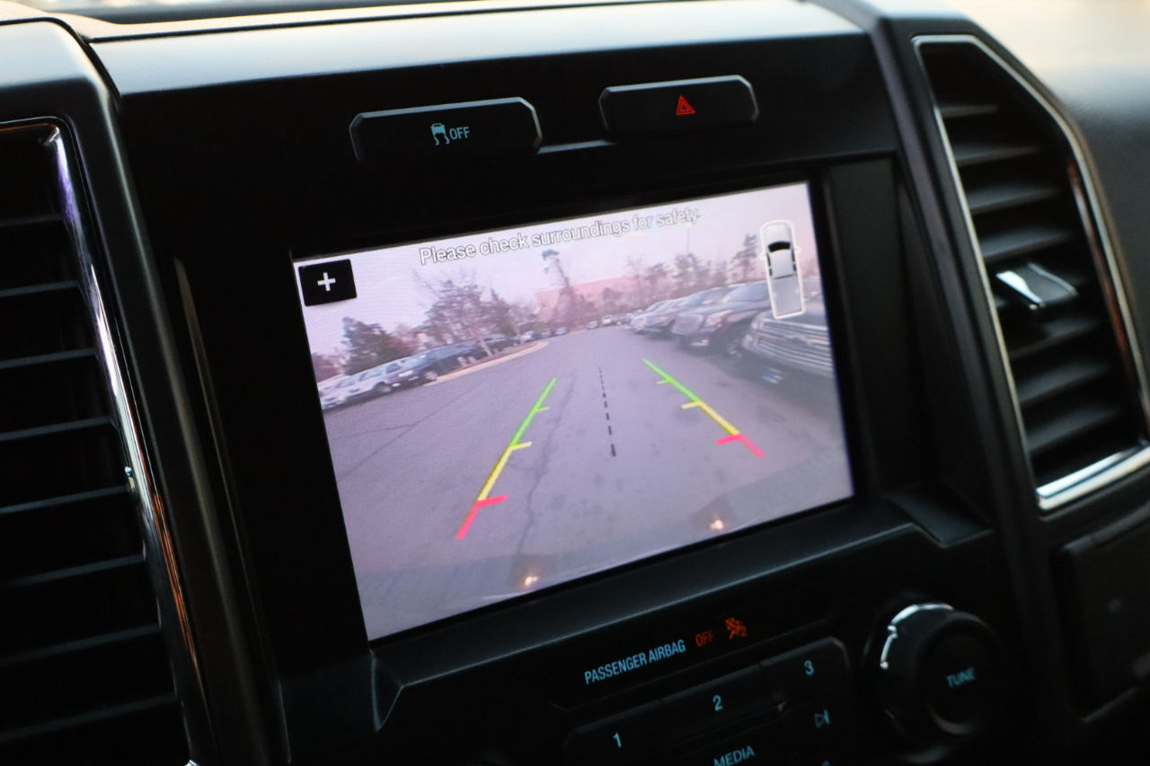 Ford F-150 XLT SuperCrew 4WD 2016