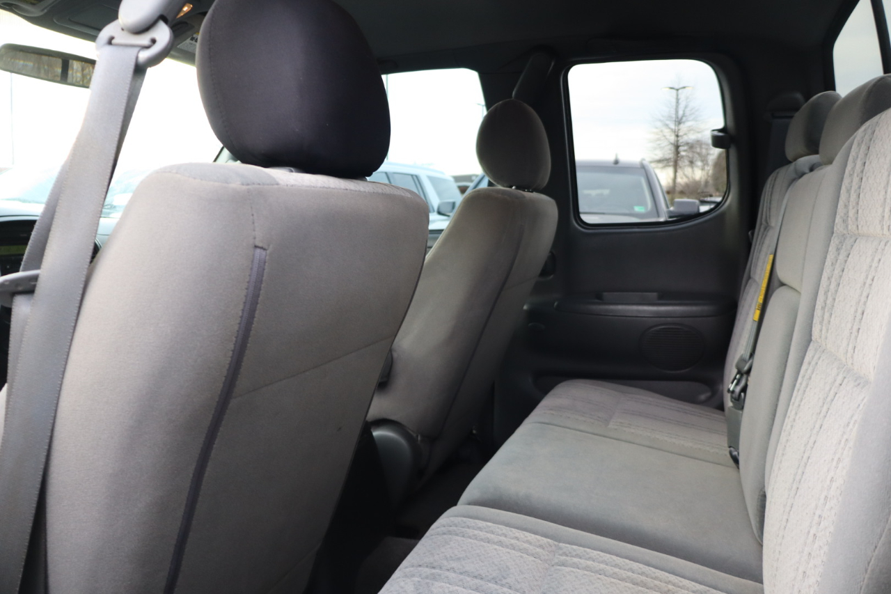 Toyota Tundra SR5 Access Cab 2006