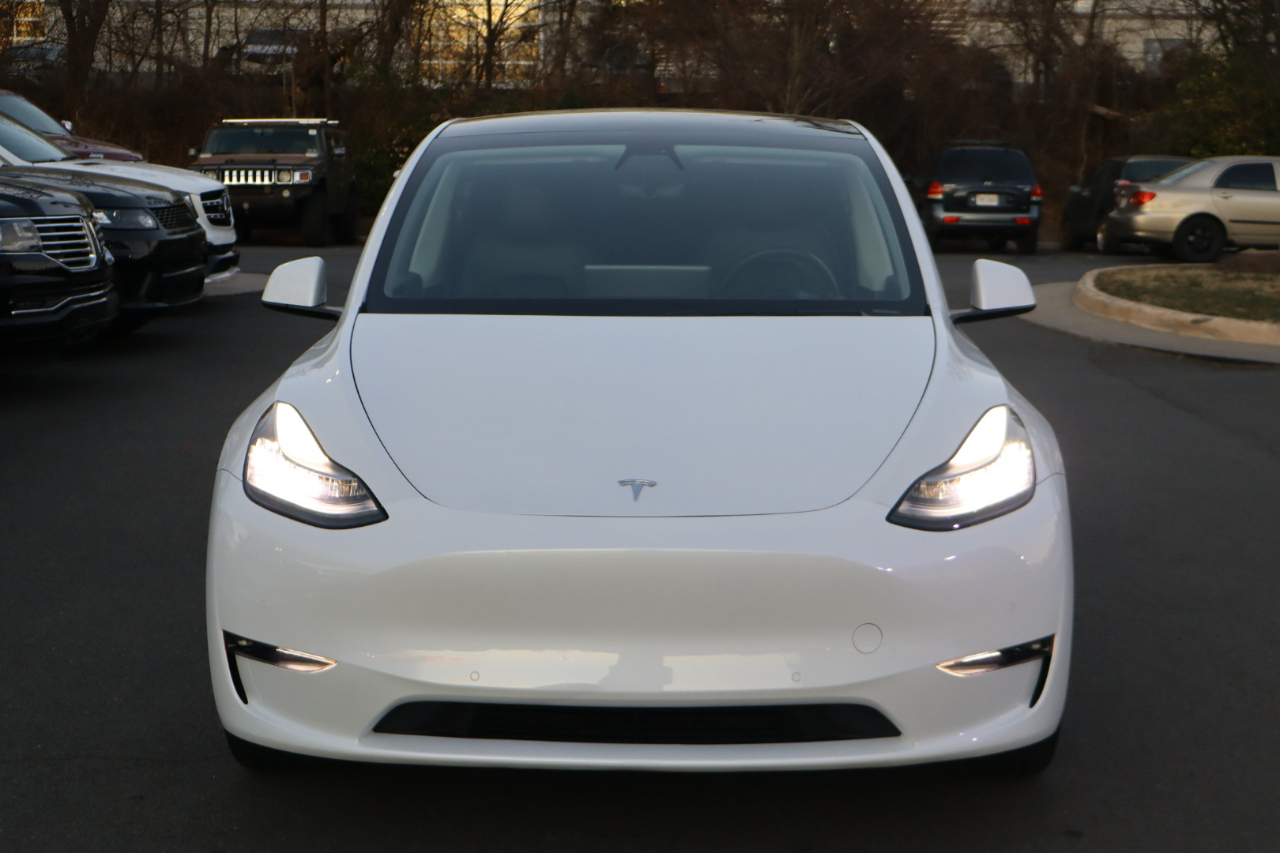 2020 Tesla Model Y Performance's photo