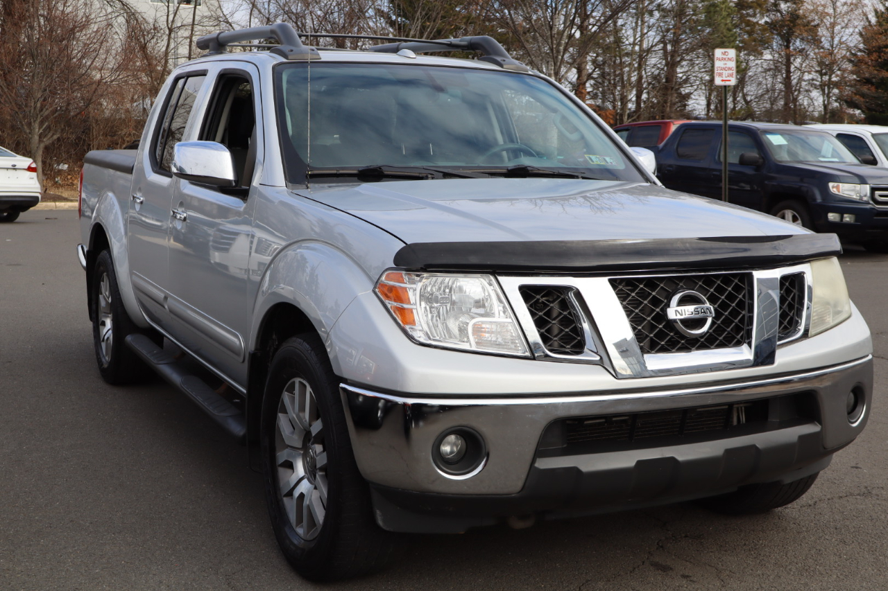 Nissan Frontier SL Crew Cab 4WD 2012