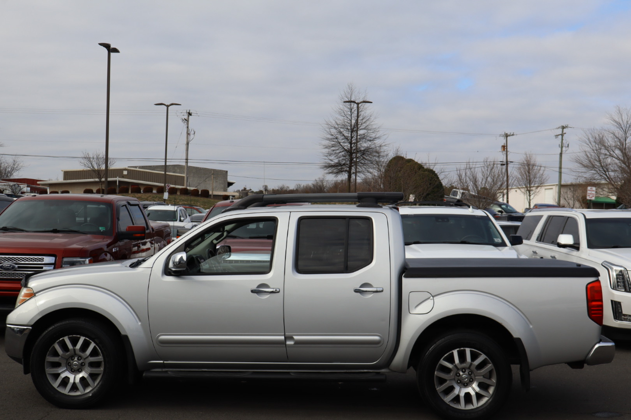 Nissan Frontier SL Crew Cab 4WD 2012