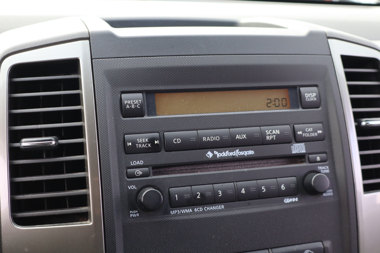 Nissan Frontier SL Crew Cab 4WD 2012