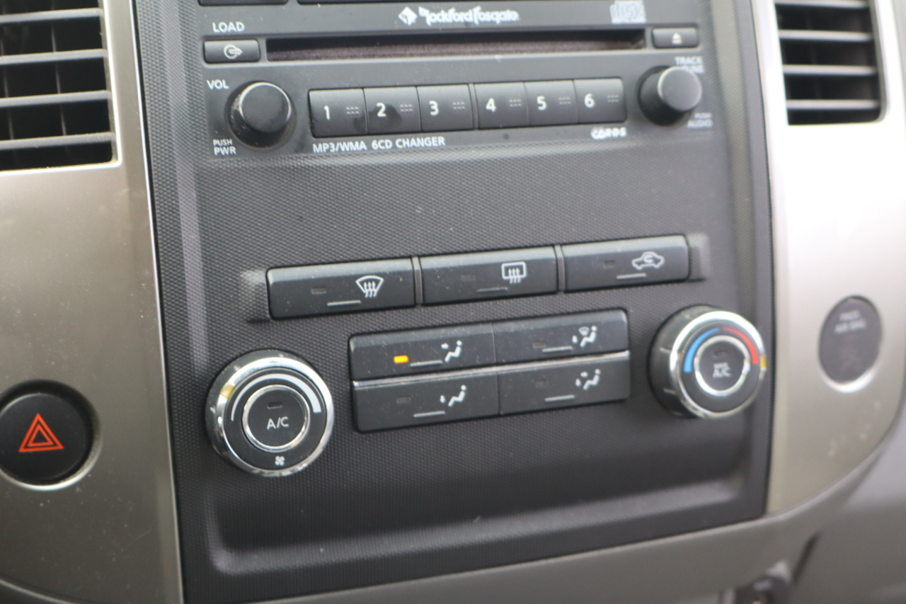 Nissan Frontier SL Crew Cab 4WD 2012