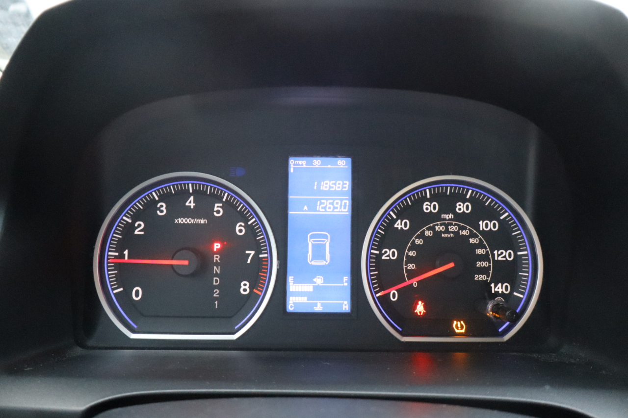 Honda CR-V SE 4WD 5-Speed AT 2011