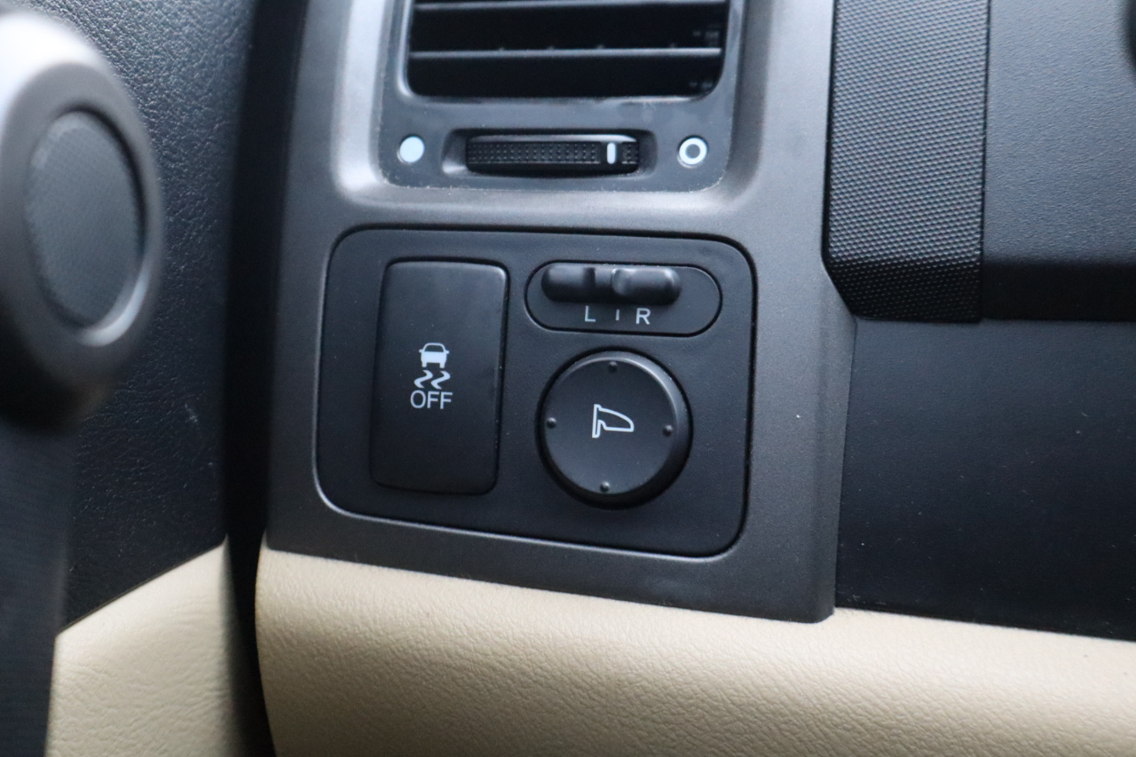 Honda CR-V SE 4WD 5-Speed AT 2011