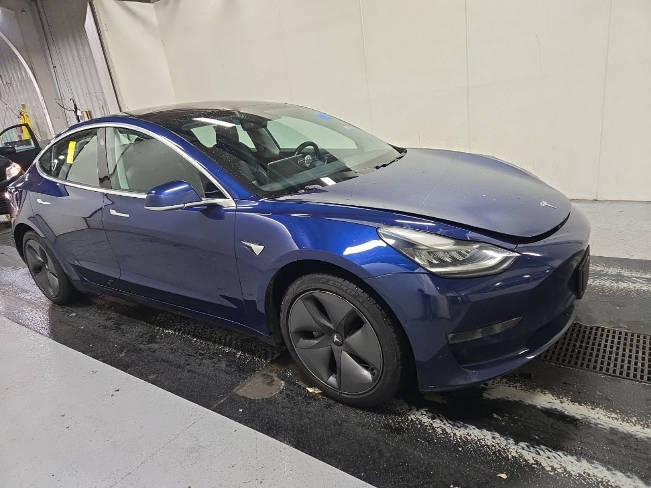 2018 Tesla Model 3 Base's photo