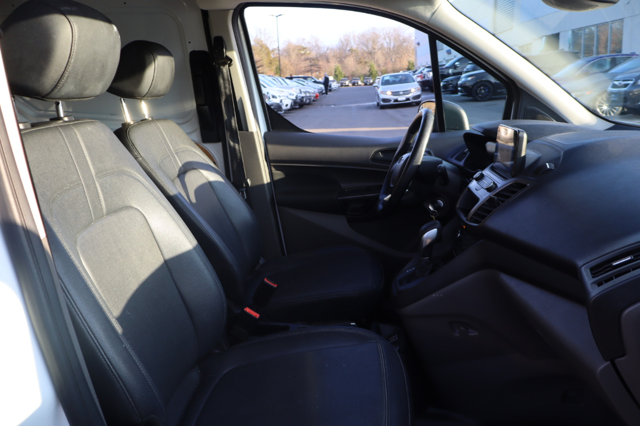 Ford Transit Connect Cargo Van XL LWB w/Rear Liftgate 2020
