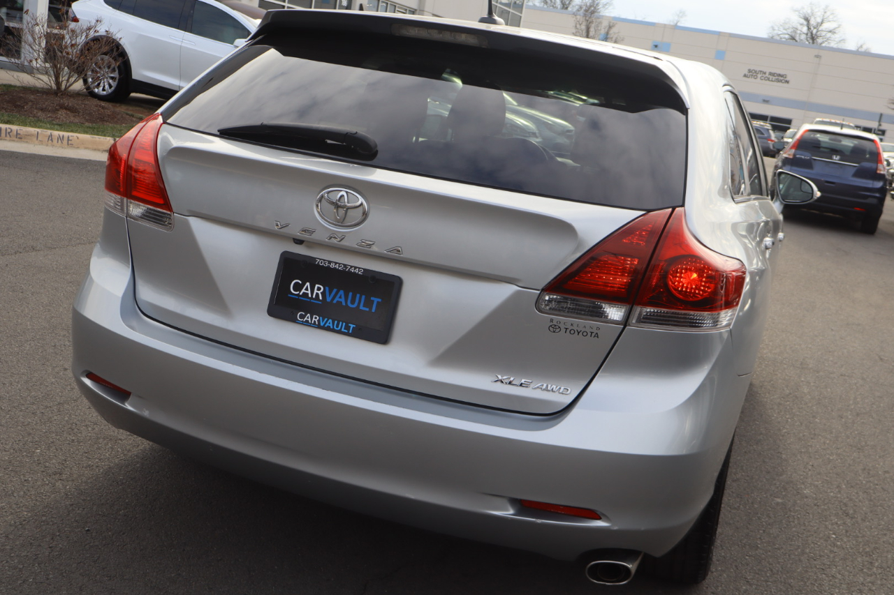 Toyota Venza LE I4 AWD 2015