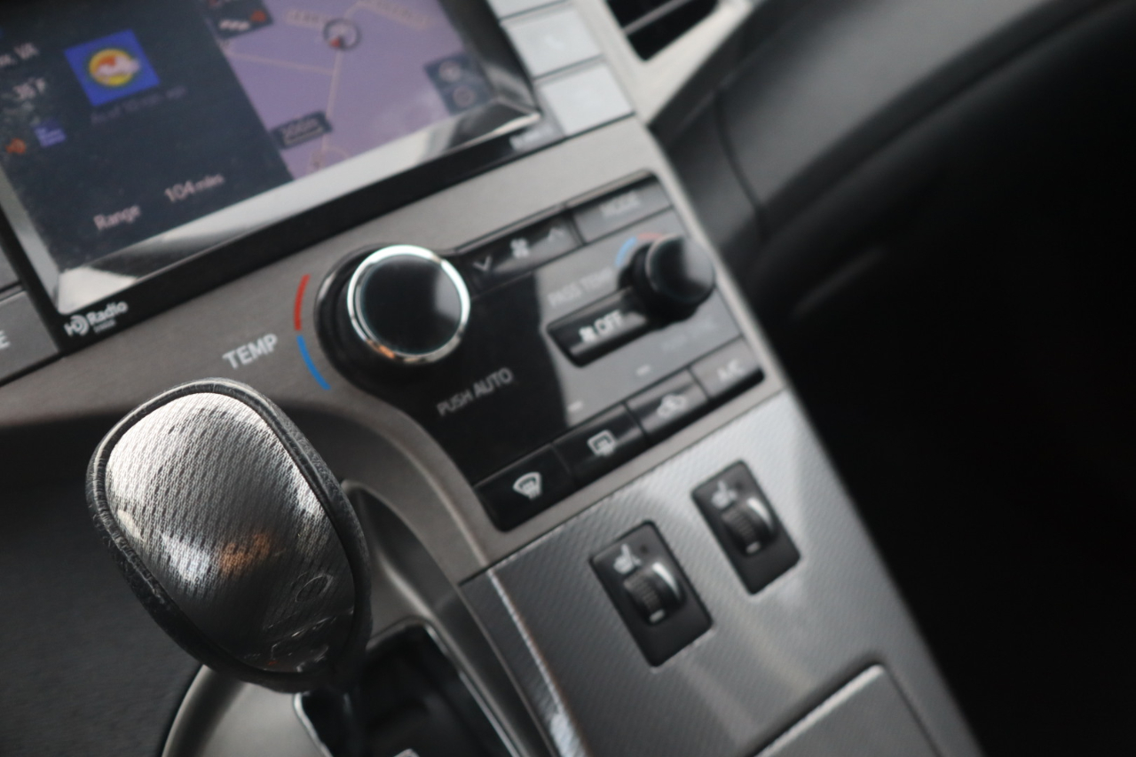 Toyota Venza LE I4 AWD 2015