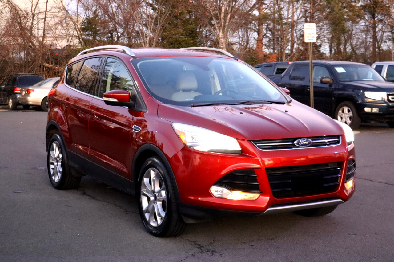 Ford Escape Titanium 4WD 2016