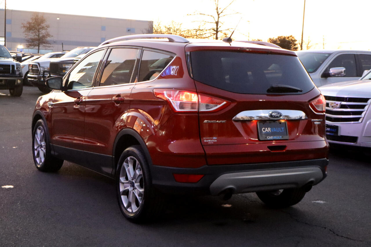 Ford Escape Titanium 4WD 2016