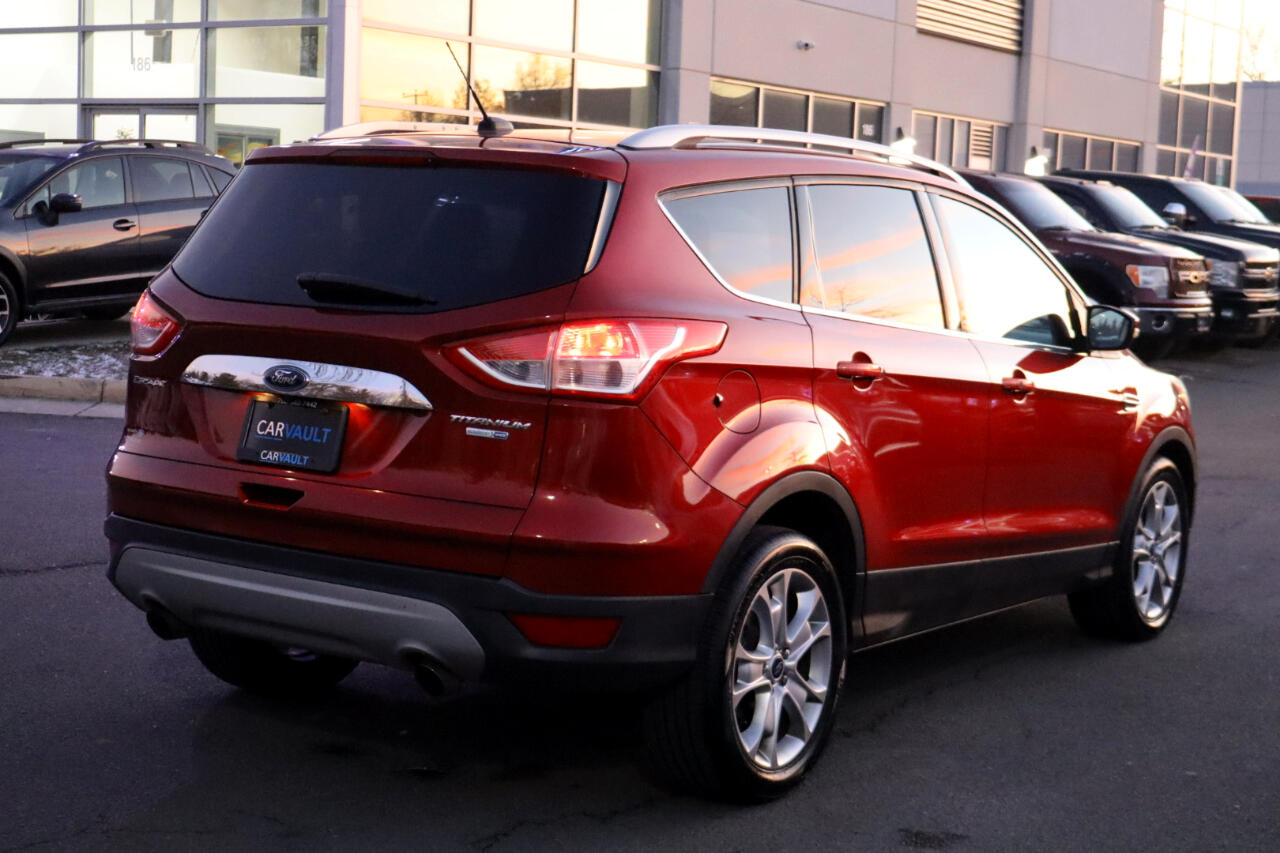 Ford Escape Titanium 4WD 2016
