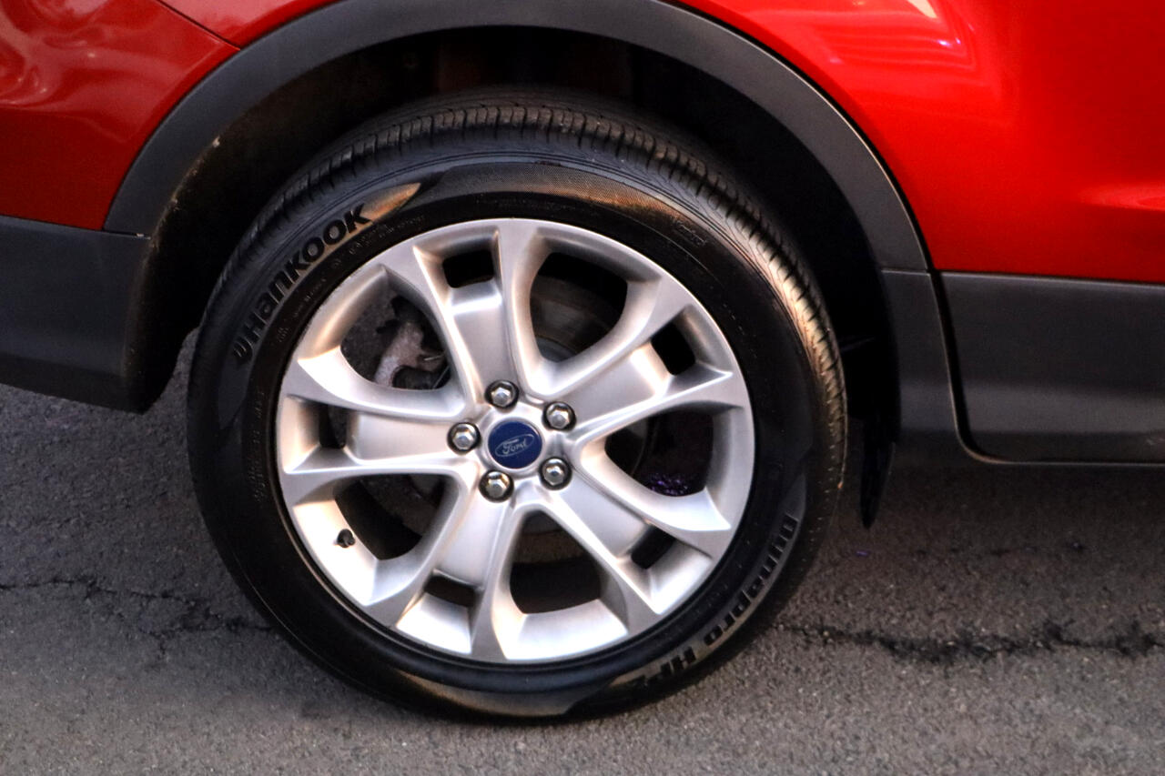 Ford Escape Titanium 4WD 2016