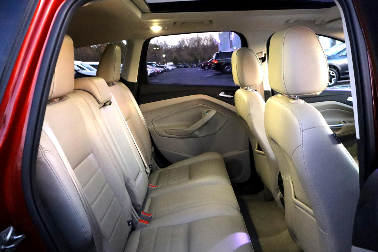 Ford Escape Titanium 4WD 2016