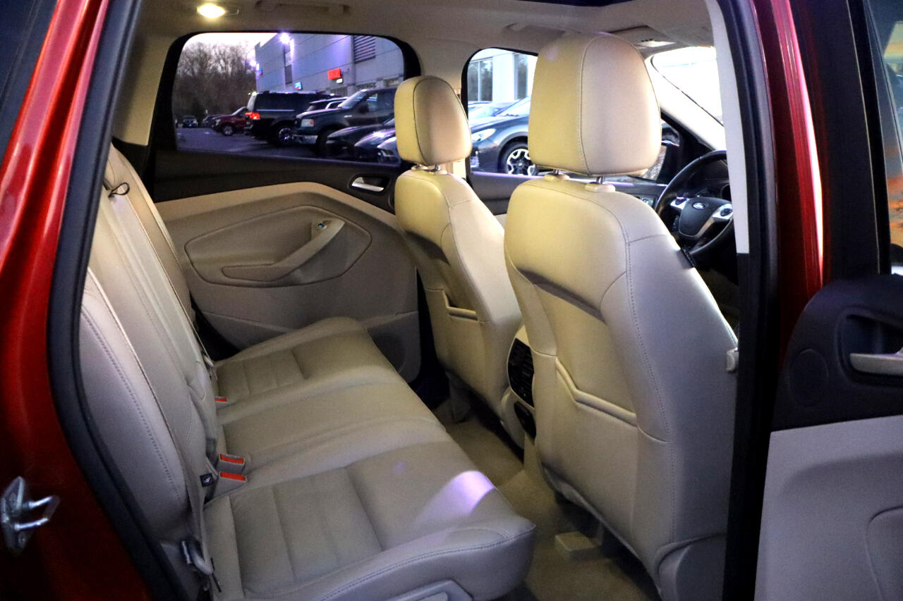 Ford Escape Titanium 4WD 2016