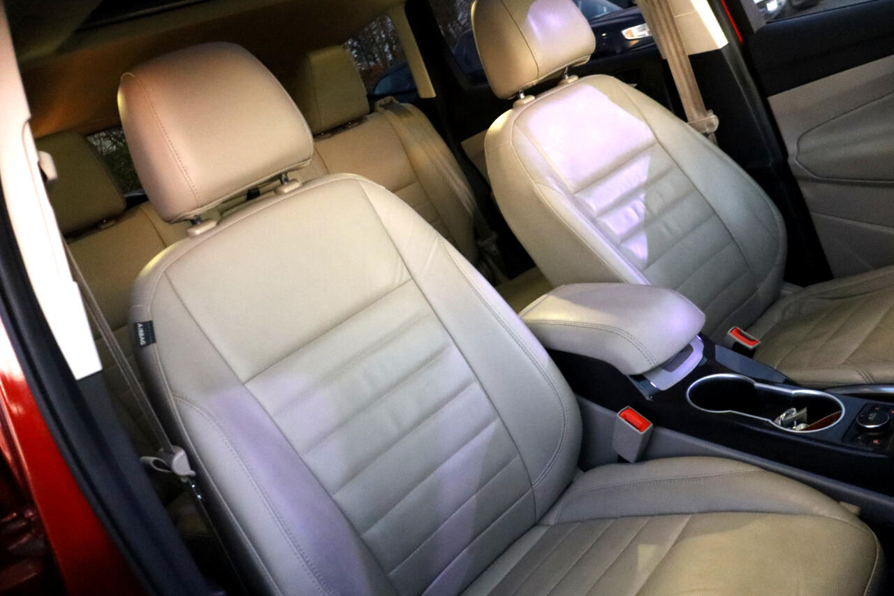 Ford Escape Titanium 4WD 2016