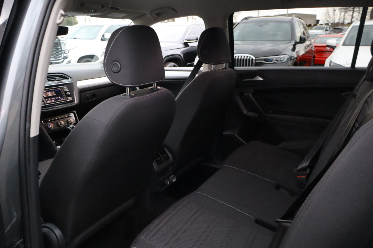 Volkswagen Tiguan S 2022