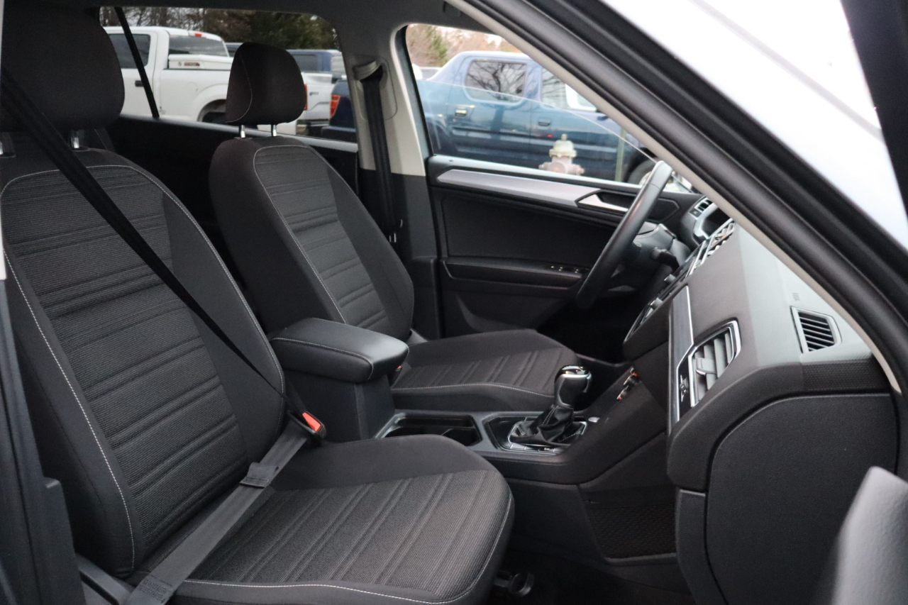 Volkswagen Tiguan S 2022